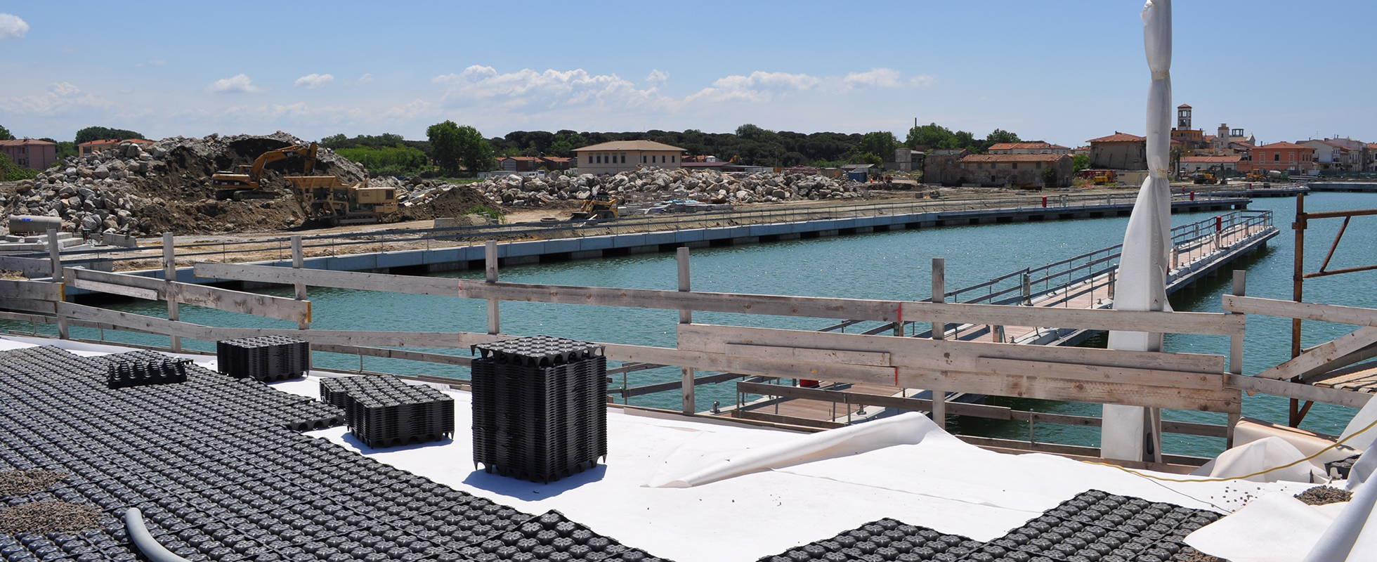 4 panneau de drainage Geoplast au siège de Sea Vision, Pavie, Italie