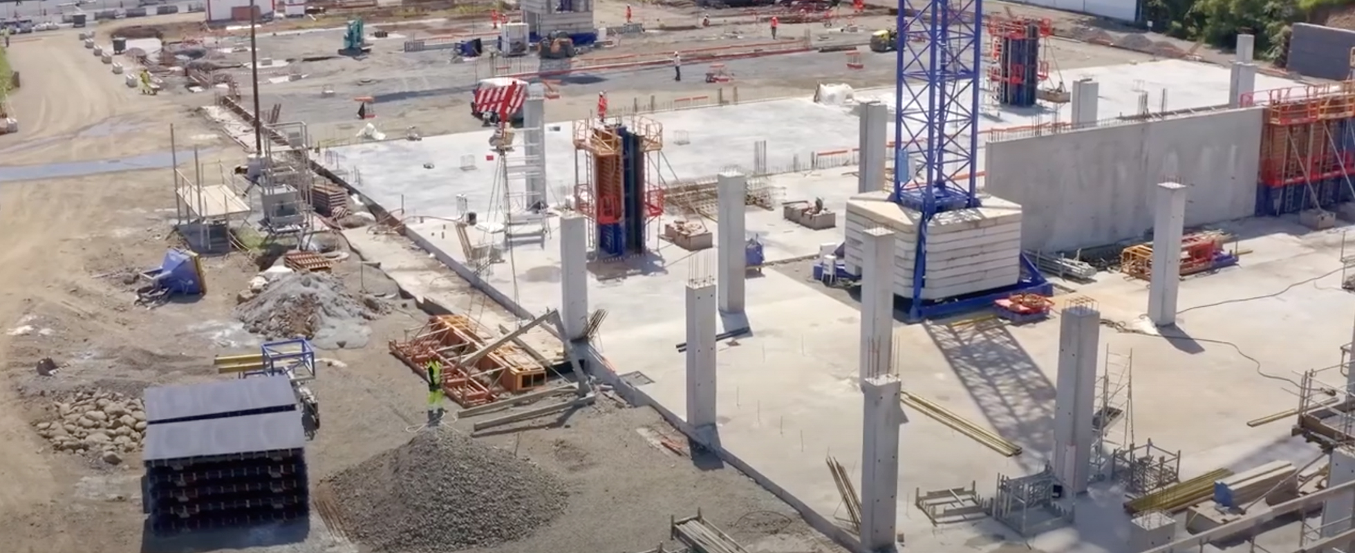 Lightened slab construction on Roland Garros airport