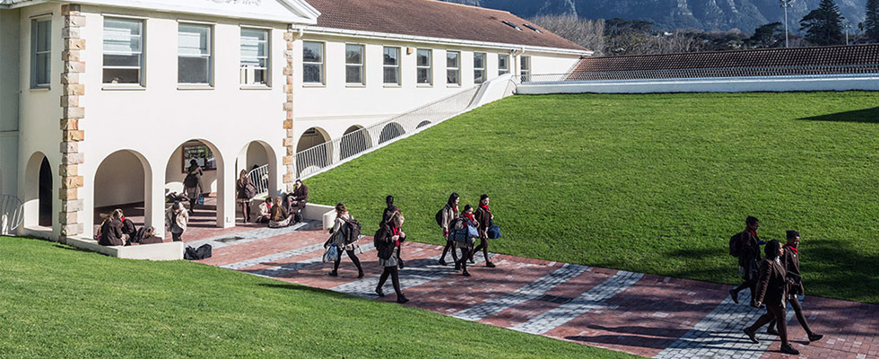 Wynberg Girls High School Cortyard with Drainroof