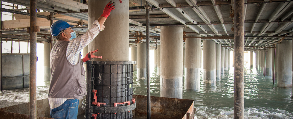 Dock reconstruction, Pozzuoli, Italy